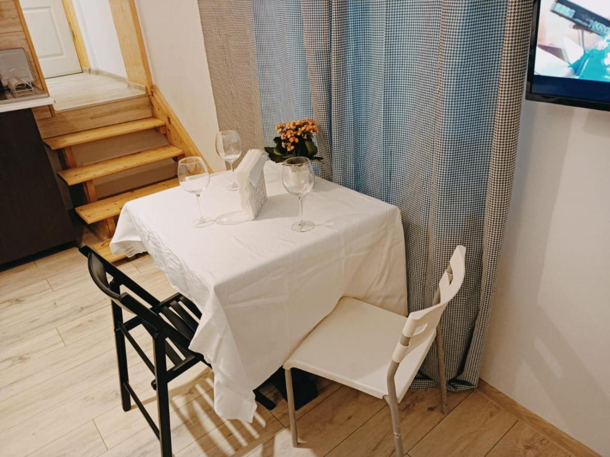 Piata Romana Luxury Lägenhet Bukarest Exteriör bild